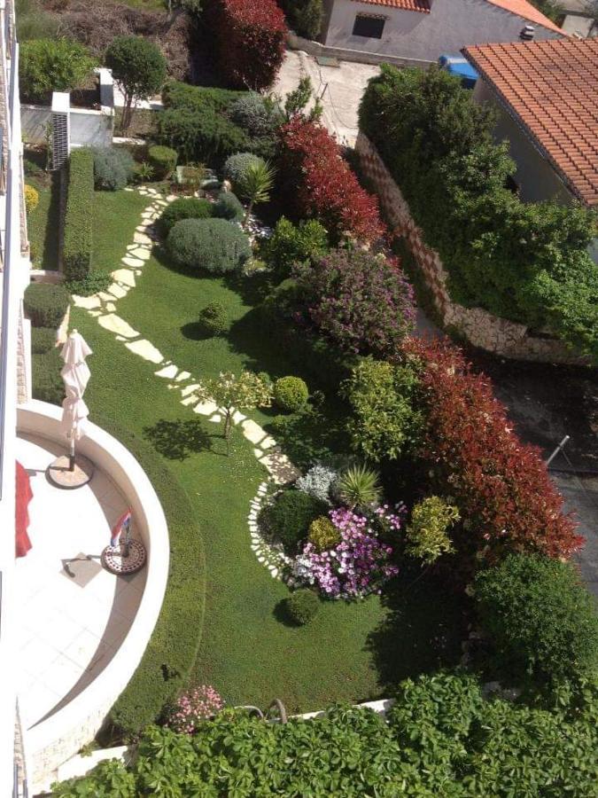Villa Marta Apartmani โตรกีร์ ภายนอก รูปภาพ