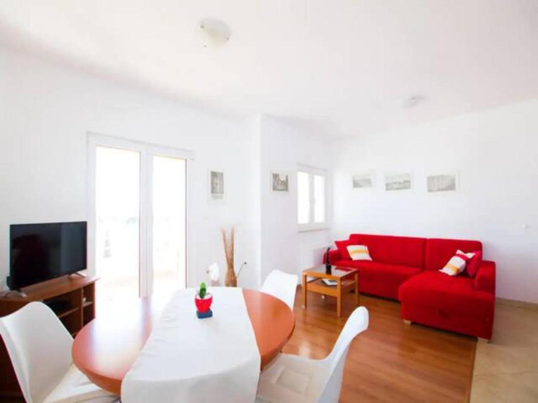Villa Marta Apartmani โตรกีร์ ภายนอก รูปภาพ